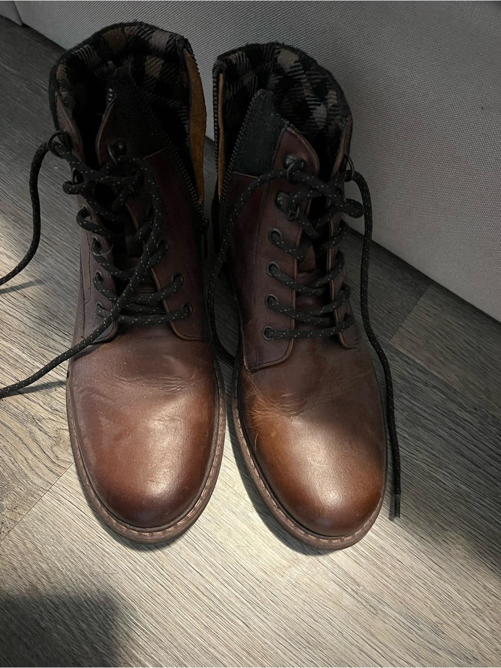 Men's Brown Leather Lace-Up Work Boots with Plaid Liner